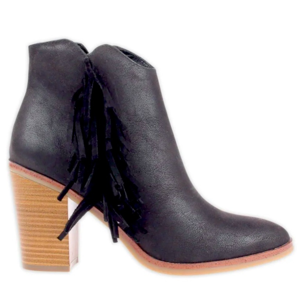 NIB MIA Avril Black Fringed Heeled Women’s SZ 7 Boots